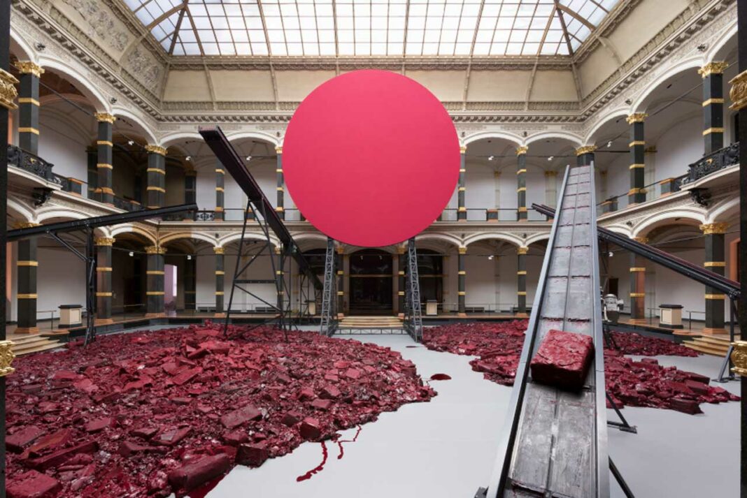Anish Kapoor at the Gallerie dell'Accademia in Venice